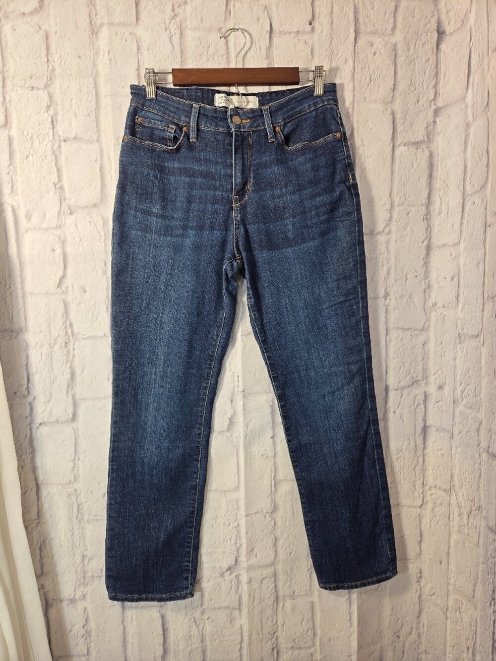 Signature by Levi Strauss Medium Wash Denim Blue Mid Rise Straight Leg Jeans